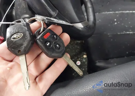 2013 Subaru Legacy 3.6R Limited z USA, uszkodzony, nr VIN 4S3BMDJ62D2008568